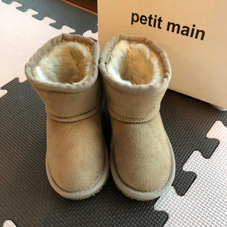 プティマイン(petit main)のプティマイン　ムートンブーツ　新品(ブーツ)