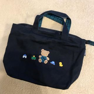 ファミリア(familiar)のfamiliar ファミリア　小物入れ　お弁当　バッグ　美品(弁当用品)