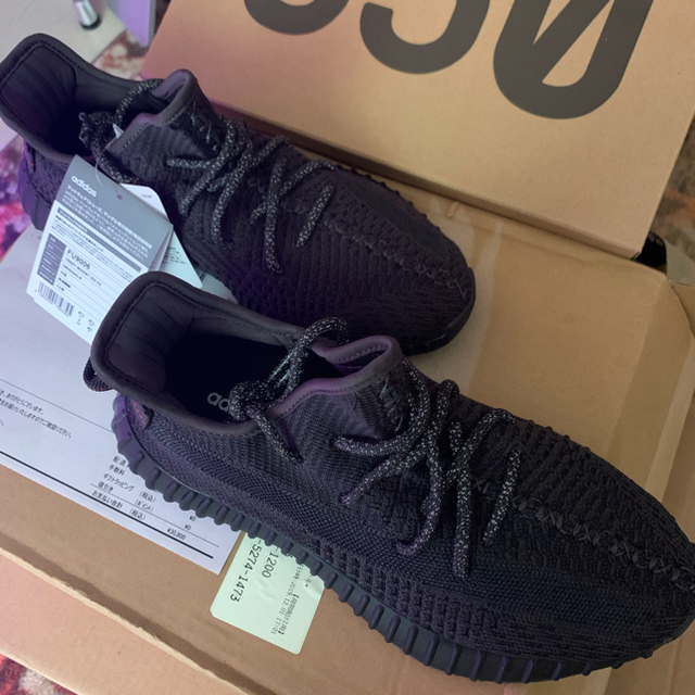 新品未使用 yeezy boost 350 V2 BLACK 25cm