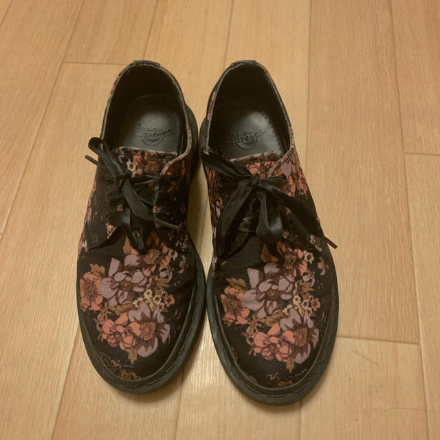 Dr.Martens ドクターマーチン 花柄 3ホール