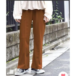 ダブルクローゼット(w closet)の新品　カットジョーゼットセミフレアパンツ(カジュアルパンツ)