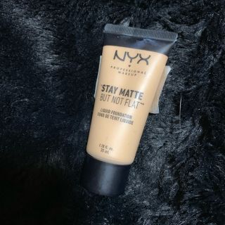 エヌワイエックス(NYX)の【りぃちゃ様専用】NYX リキッドファンデーション(ファンデーション)