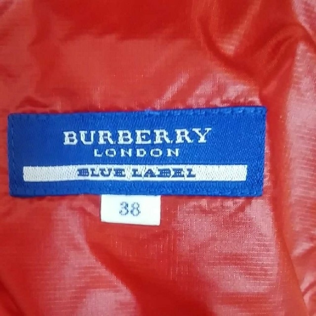 BURBERRY BLUE LABEL(バーバリーブルーレーベル)のバーバリーブルーレーベルダウンコート レディースのジャケット/アウター(ダウンコート)の商品写真