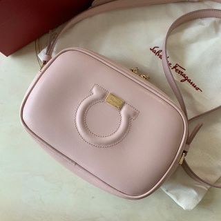 フェラガモ(Ferragamo)の♡りょう様♡専用(ショルダーバッグ)