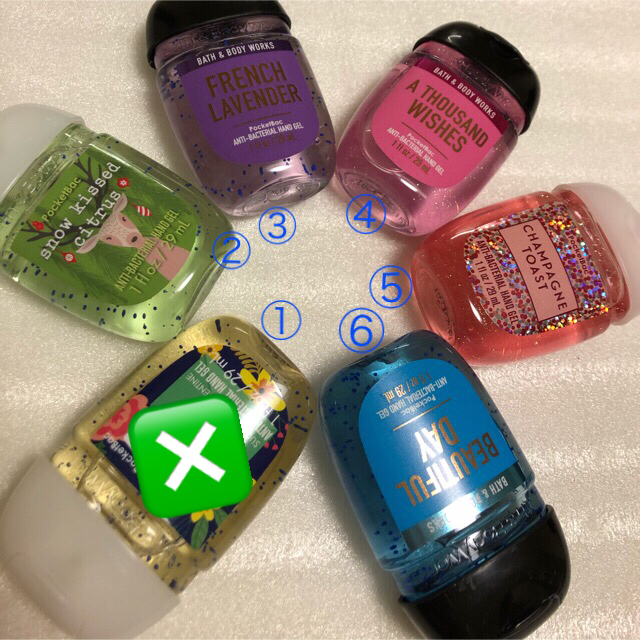 Bath & Body Works(バスアンドボディーワークス)のバスアンドボディワークス　抗菌ジェル・ホルダーセット インテリア/住まい/日用品のキッチン/食器(アルコールグッズ)の商品写真