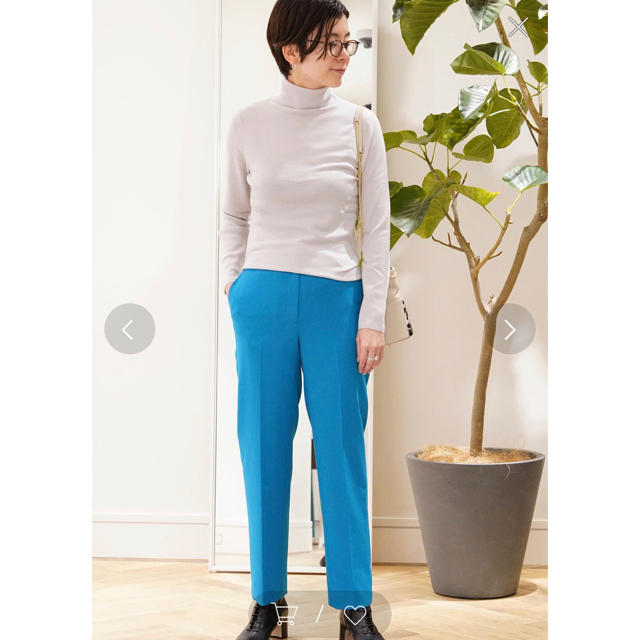 トゥモローランド パンツ - クロップドパンツ