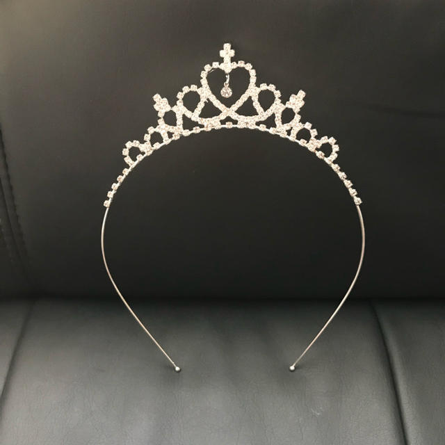 再再再再入荷 プリンセスのティアラカチューシャ クリスマス かわいいキラキラの通販 By Asako S Shop ラクマ 再再再再入荷 プリンセスのティアラカチューシャ クリスマス かわいいキラキラの通販 By Asako S Shop ラクマ