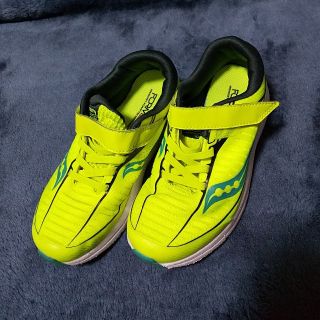 サッカニー(SAUCONY)のサッカーニ 19cm 美品(スニーカー)