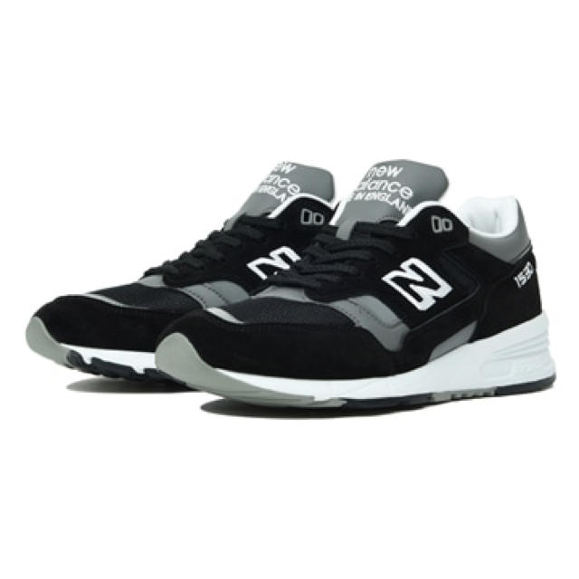 メンズ3時間限定値引き！【新品】NEW BALANCE M1530BK