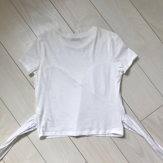 ZARA(ザラ)のZARA 新品未使用 Tシャツ リボンTシャツ レディースのトップス(Tシャツ(半袖/袖なし))の商品写真