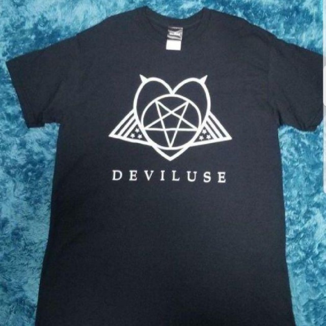 Deviluse(デビルユース)のお値下げしました！新品 deviluse   Mサイズ　ビニールバッグ付き メンズのトップス(Tシャツ/カットソー(半袖/袖なし))の商品写真