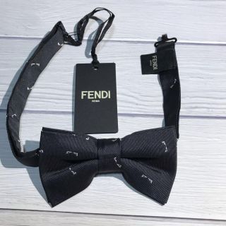 フェンディ(FENDI)のフェンディ　 モンスター　BOW タイ　FENDI  黒　白目 (ネクタイ)