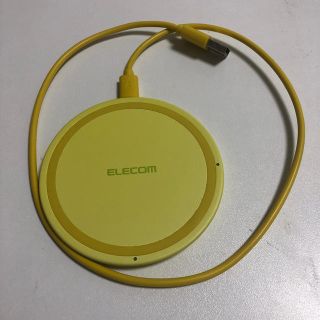 エレコム(ELECOM)のELECOM ワイヤレス充電器(バッテリー/充電器)