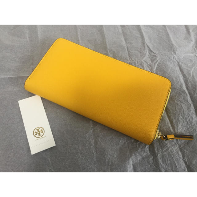 Tory Burch(トリーバーチ)の新品未使用 トリーバーチ マリーゴールド 財布 レディースのファッション小物(財布)の商品写真