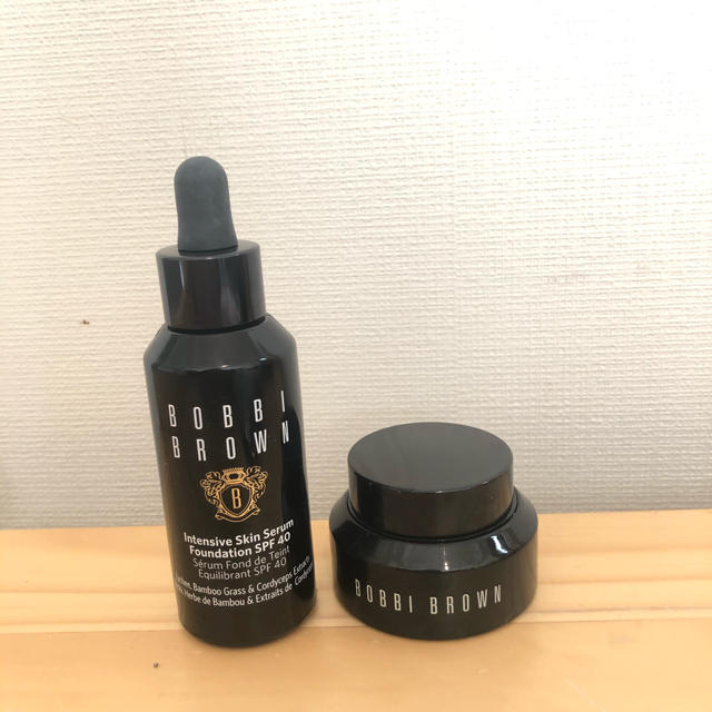 BOBBI BROWN ファンデーション　下地ファンデーション