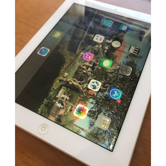 iPad Retina Wi-Fi (MD329LL/A) ホワイト