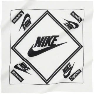 シュプリーム(Supreme)のSupreme Nike Bandana  白(バンダナ/スカーフ)