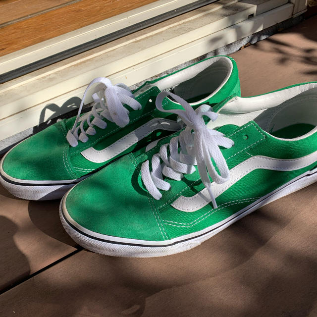 VANS(ヴァンズ)のVANS オールドスクール グリーン メンズの靴/シューズ(スニーカー)の商品写真