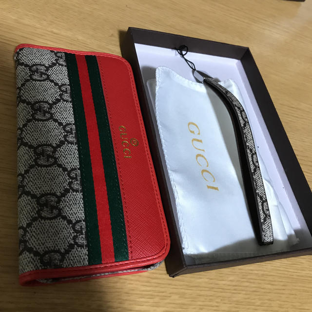 GUCCI iPhoneケースの通販