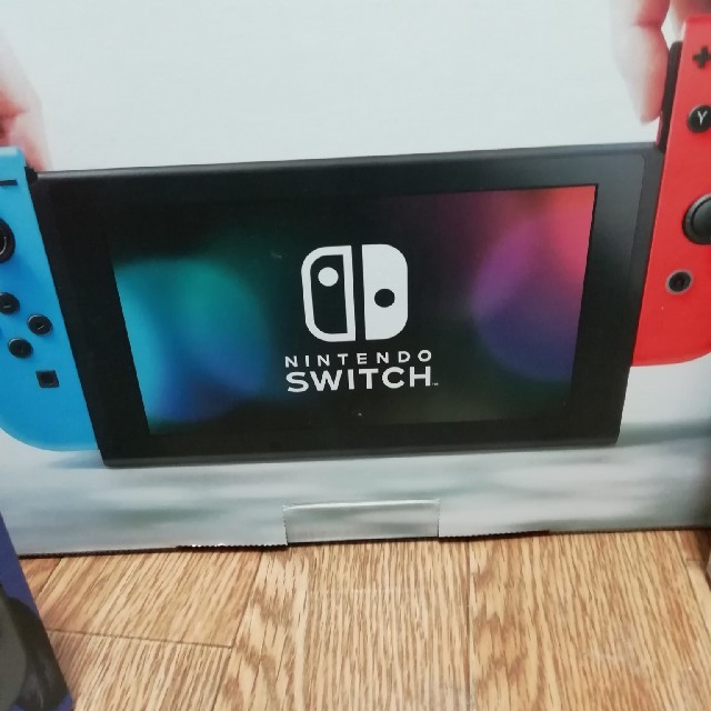 Nintendo Switch(ニンテンドースイッチ)の任天堂スイッチ エンタメ/ホビーのゲームソフト/ゲーム機本体(家庭用ゲーム機本体)の商品写真