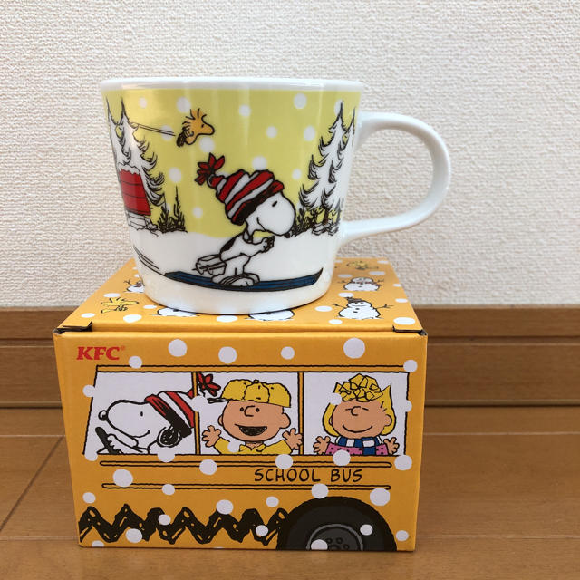 SNOOPY - ケンタッキー スヌーピー限定マグカップ 黄色の通販 by harun_re｜スヌーピーならラクマ