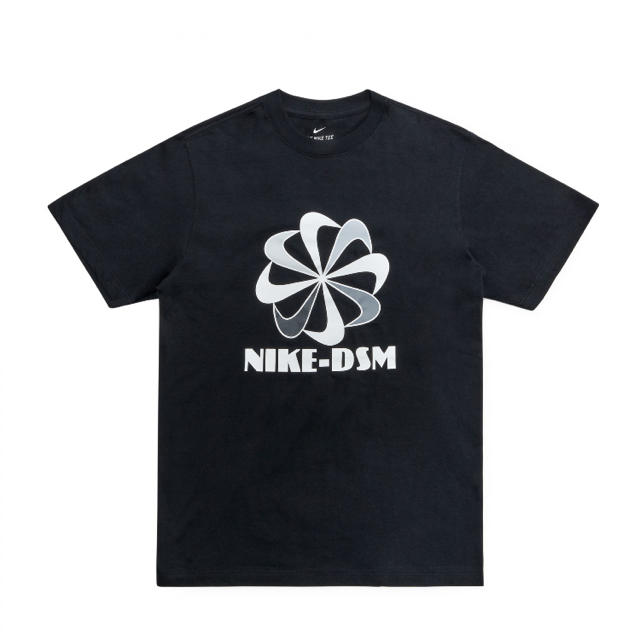 Nike DSM Pinwheel T-Shirt L