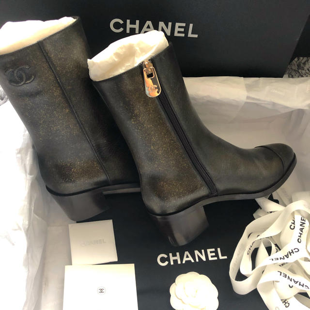 新品／CHANEL ショートブーツブーツ