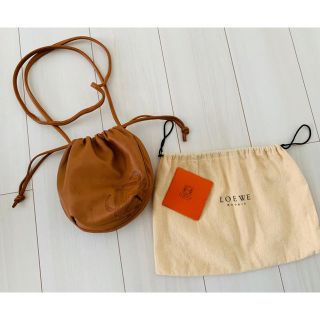 ロエベ(LOEWE)のloewe ヴィンテージ  ショルダーバッグ  巾着　キャメル(ショルダーバッグ)