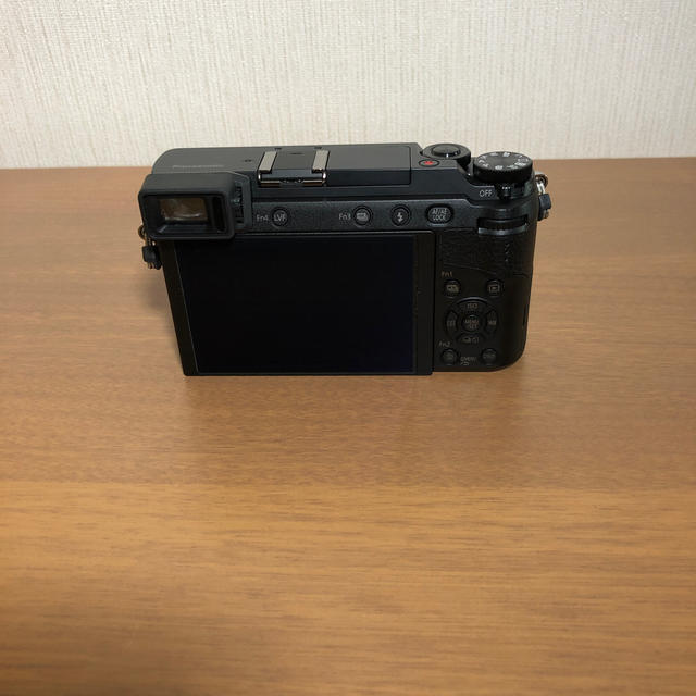 Panasonic(パナソニック)のルミックスDCM-GX7MK2 スマホ/家電/カメラのカメラ(ミラーレス一眼)の商品写真