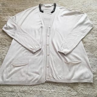 マックスマーラ(Max Mara)のS Max Mara ビジュー付きカーディガン　(カーディガン)