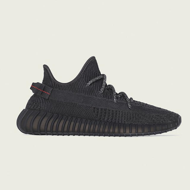 YEEZY BOOST 350 V2スニーカー