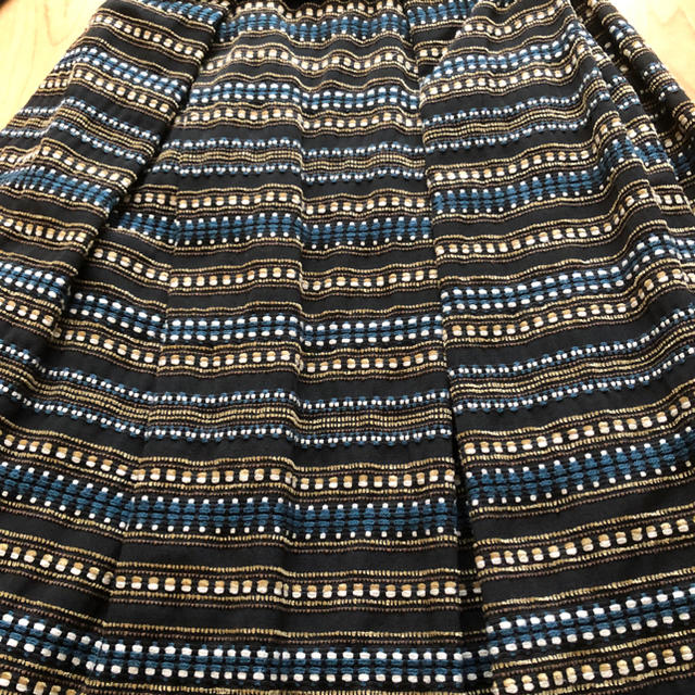 STRAWBERRY-FIELDS(ストロベリーフィールズ)のストロベリーフィールズ  ふんわりスカート  レディースのスカート(ひざ丈スカート)の商品写真