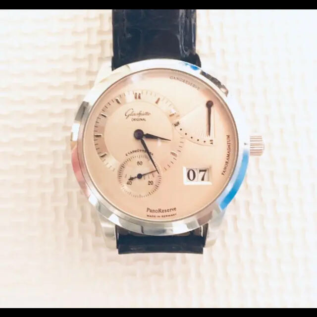 Glashutte Original(グラスヒュッテオリジナル)のグラスヒュッテ オリジナル パノリザーブ 65-01-01-02-02-04 メンズの時計(腕時計(アナログ))の商品写真