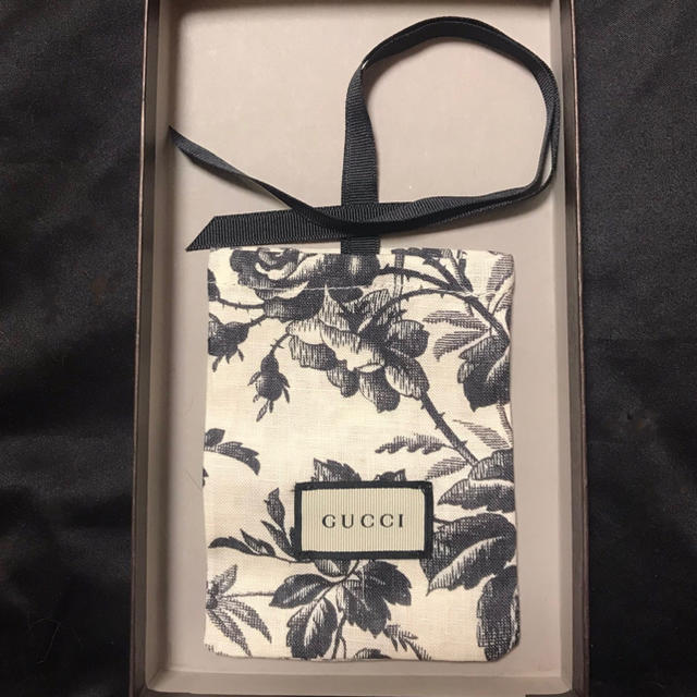 Gucci - GUCCI 小物入れ 袋 巾着袋 アクセサリー入れ イヤホン収納