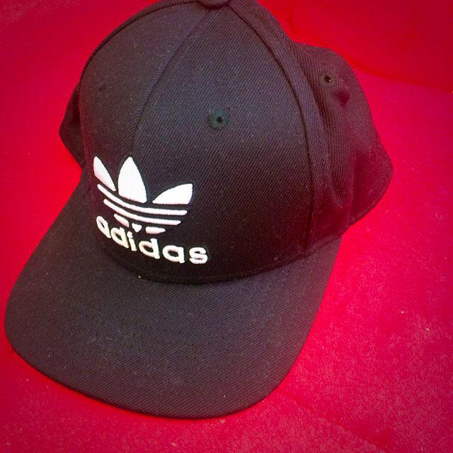 adidas(アディダス)のadidas キャップ レディースの帽子(キャップ)の商品写真