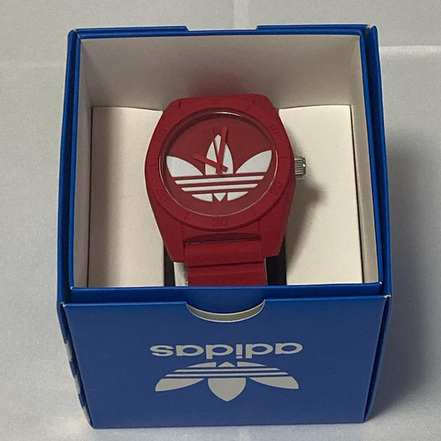 adidas(アディダス)のadidasシリコン腕時計✨新品・未使用✨ レディースのファッション小物(腕時計)の商品写真