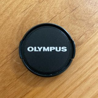 オリンパス(OLYMPUS)のOLYMPUS レンズキャップ(ミラーレス一眼)