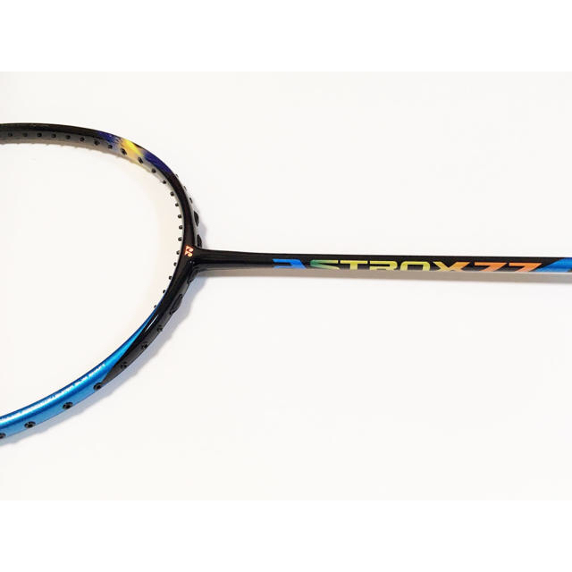 アストロクス 77 メタリックブルー 4U5 廃盤YONEX - ラケット アストロクス 77 メタリックブルー 4U5 廃盤YONEX - ラケット
