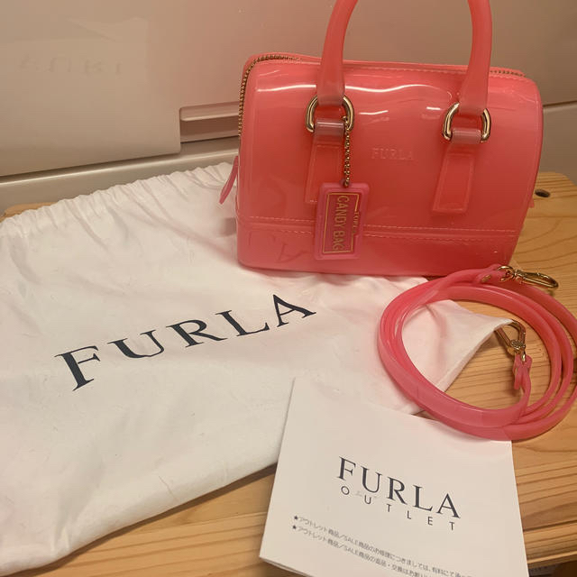 Furla(フルラ)のFURLA キャンディバック ピンク レディースのバッグ(ショルダーバッグ)の商品写真