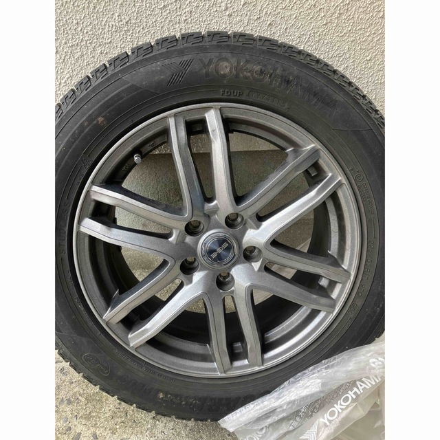 送料込み】最終値下げ☆225/55R 17 スタッドレスタイヤセット　4本セット 4