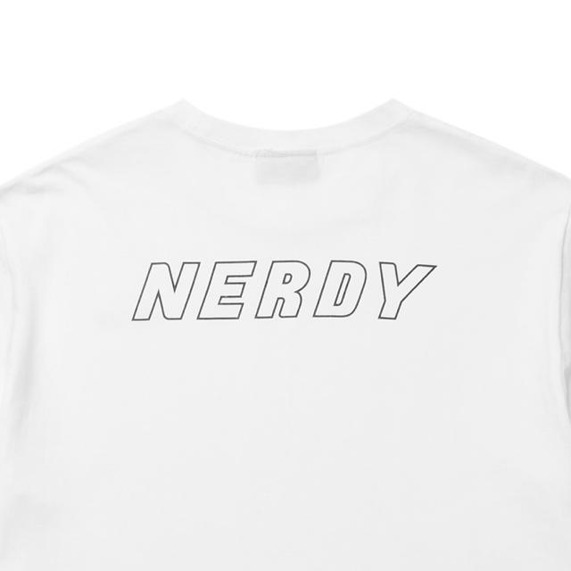 STYLENANDA(スタイルナンダ)のNERDY Tシャツ Mサイズ レディースのトップス(Tシャツ(半袖/袖なし))の商品写真