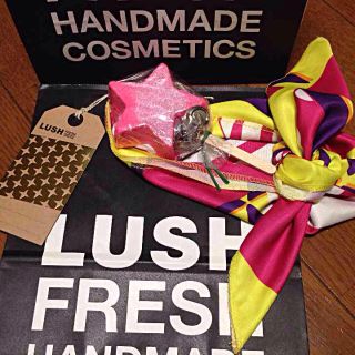 ラッシュ(LUSH)のLUSH 入浴剤 ☆ 魔法の杖 風呂敷付(入浴剤/バスソルト)