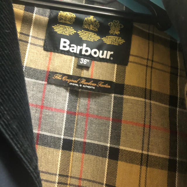 Barbour(バーブァー)のバブアー　ネイビー　コート メンズのジャケット/アウター(トレンチコート)の商品写真