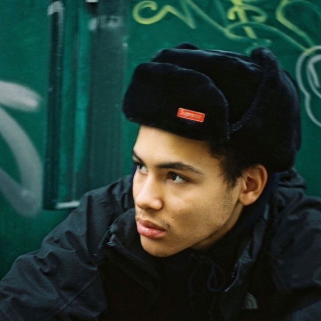 Supreme(シュプリーム)の supreme faux fur ushanka hat cap Black メンズの帽子(ハット)の商品写真