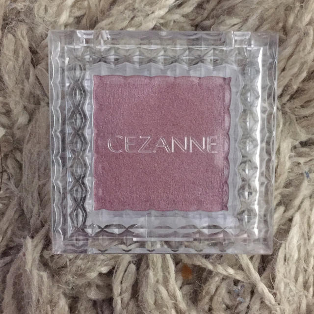 CEZANNE（セザンヌ化粧品）(セザンヌケショウヒン)のセザンヌ シングルカラーアイシャドウ ニュアンスピンク02 コスメ/美容のベースメイク/化粧品(アイシャドウ)の商品写真