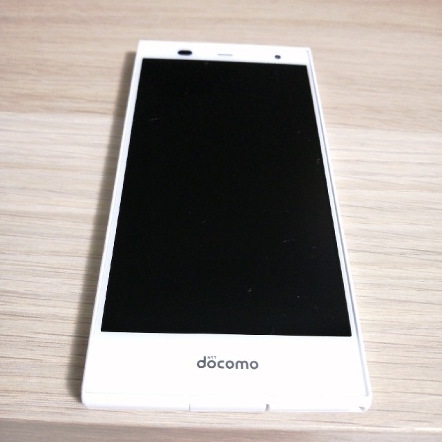 NTTdocomo(エヌティティドコモ)のdocomo　arrows F−01H スマホ/家電/カメラのスマートフォン/携帯電話(スマートフォン本体)の商品写真