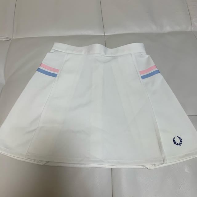 FRED PERRY(フレッドペリー)のkotchpiyo様　ご専用　♡ フレッドペリー　テニススコート スポーツ/アウトドアのテニス(その他)の商品写真