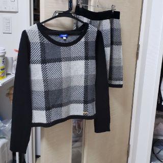 バーバリーブルーレーベル(BURBERRY BLUE LABEL)のバーバリーブルーレーベル クレストブリッジ セットアップ ニット スカート(セット/コーデ)