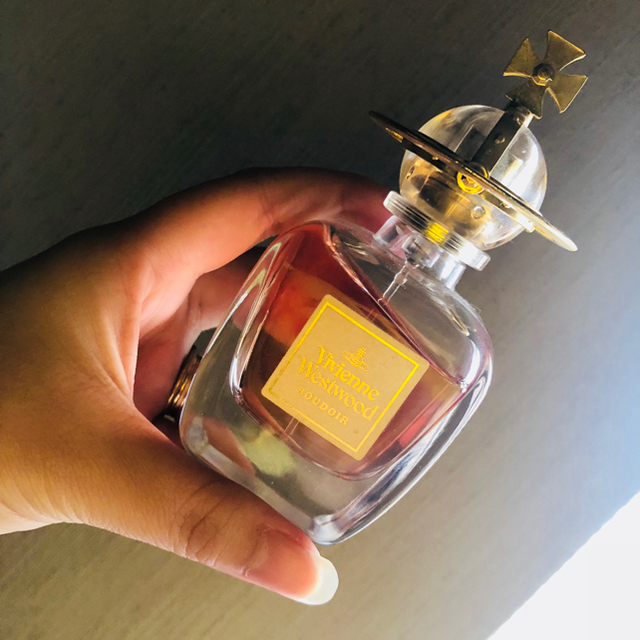 Vivienne Westwood(ヴィヴィアンウエストウッド)の最終価格！ヴィヴィアン ウエストウッドブドワール 50ml コスメ/美容の香水(ユニセックス)の商品写真