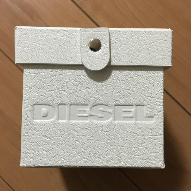 DIESEL(ディーゼル)のnozomi makamura様 レディースのファッション小物(腕時計)の商品写真